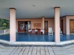 Villa panoramica con piscina - 11