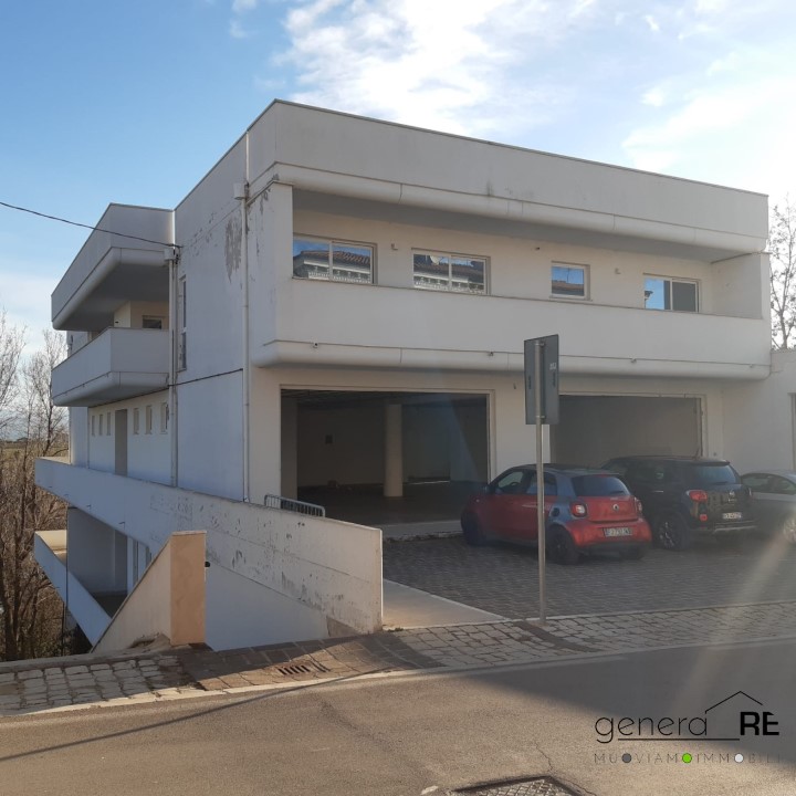 Appartamento Catignano PE1312552